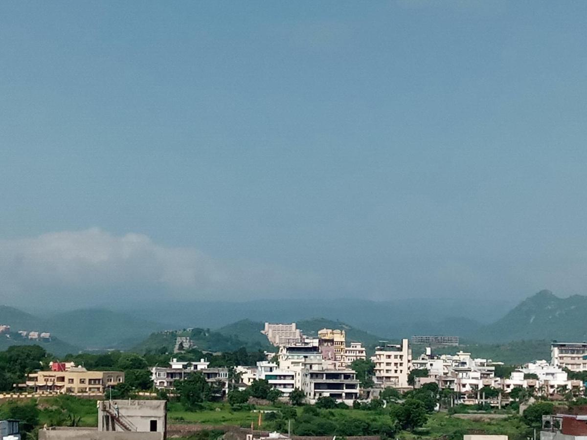 The Royal Lake View Villa Udaipur Eksteriør billede